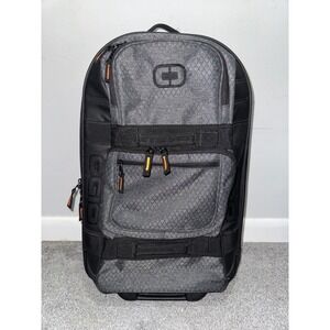 OGIO Rolling Luggage Bag Grey Black Layover Travel Suitcase with Wheels